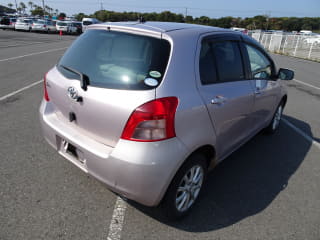 2006 TOYOTA Vitz