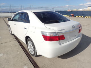 2010 TOYOTA Premio