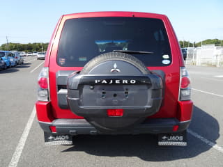 2009 MITSUBISHI Pajero