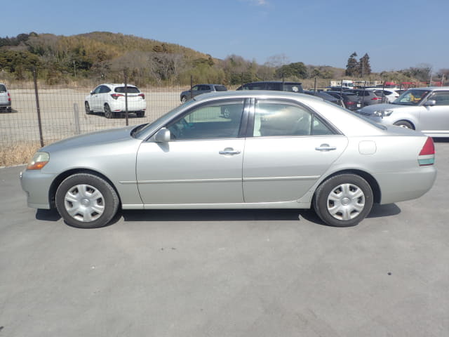 2003 TOYOTA Mark II