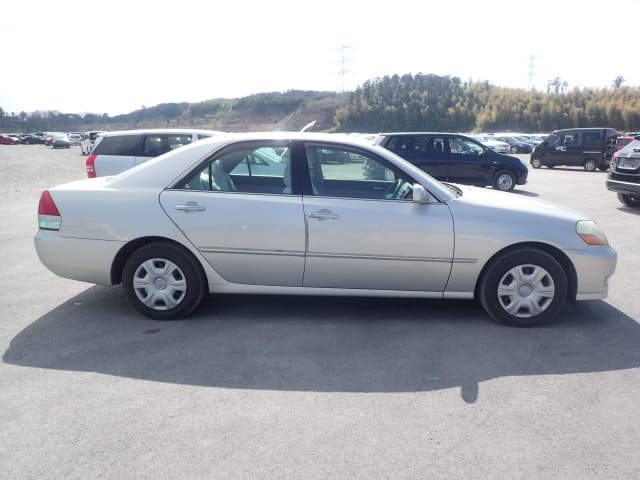 2003 TOYOTA Mark II