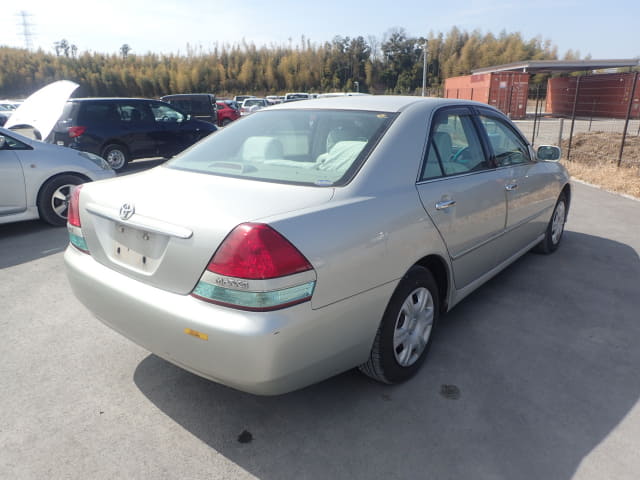 2003 TOYOTA Mark II
