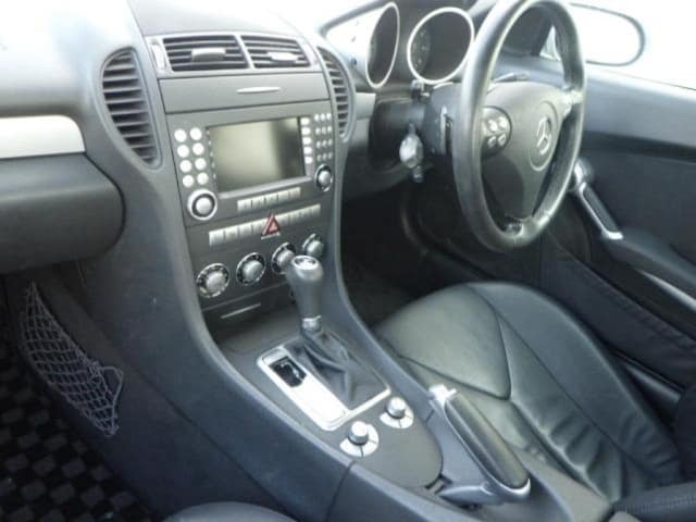 2007 MERCEDES-BENZ SLK
