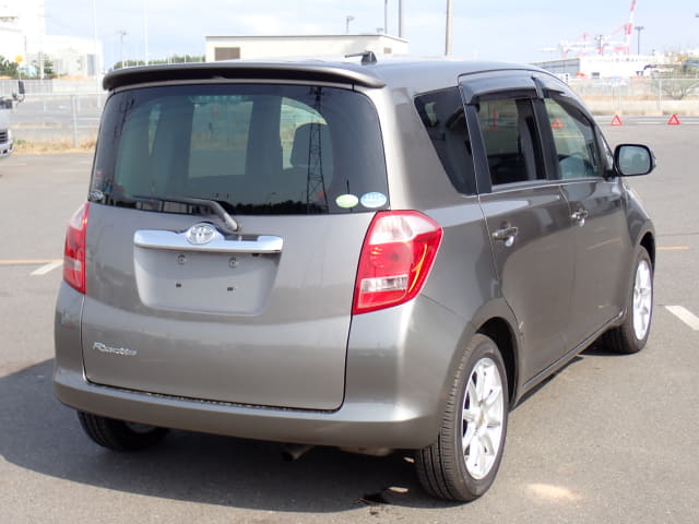 2006 TOYOTA Ractis