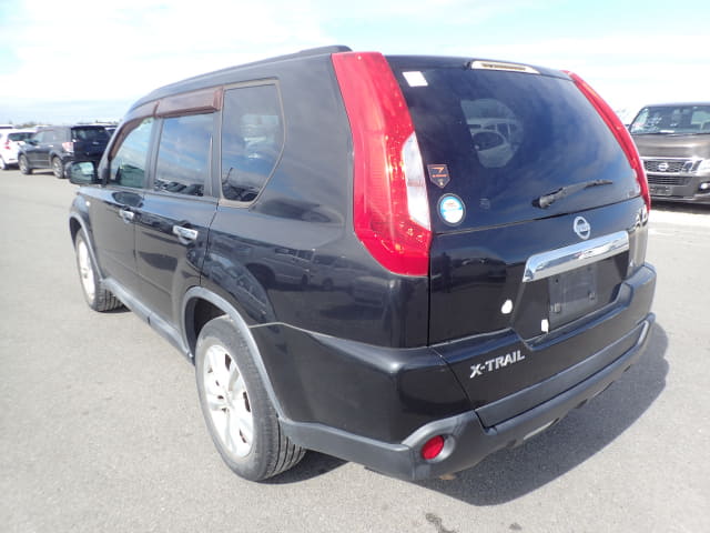2011 NISSAN X-Trail