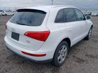2011 AUDI Q5