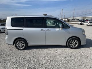 2007 TOYOTA Voxy