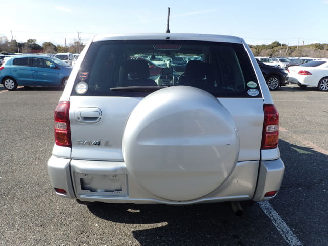 2005 TOYOTA RAV4