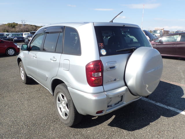 2005 TOYOTA RAV4