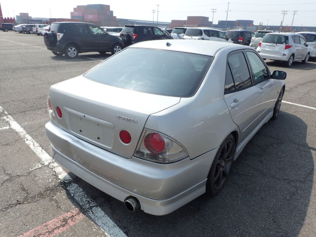 1998 TOYOTA Altezza