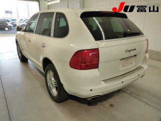 2005 Porsche Cayenne