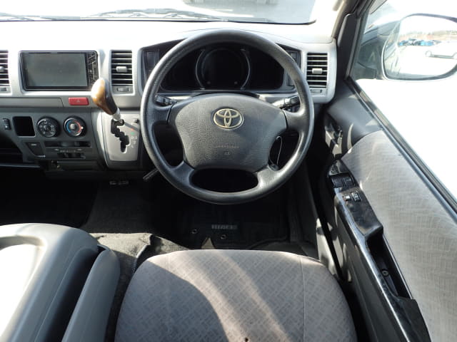 TOYOTA Hiace Van thumbnail 24