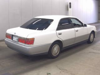 2001 TOYOTA Crown