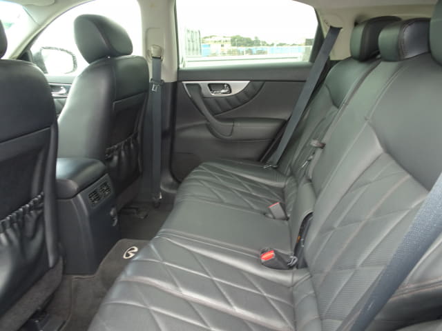 Infiniti FX thumbnail 27