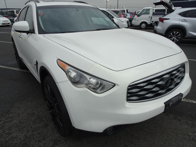 Infiniti FX thumbnail 7