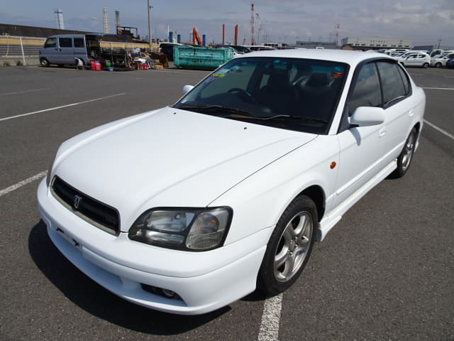 SUBARU Legacy B4