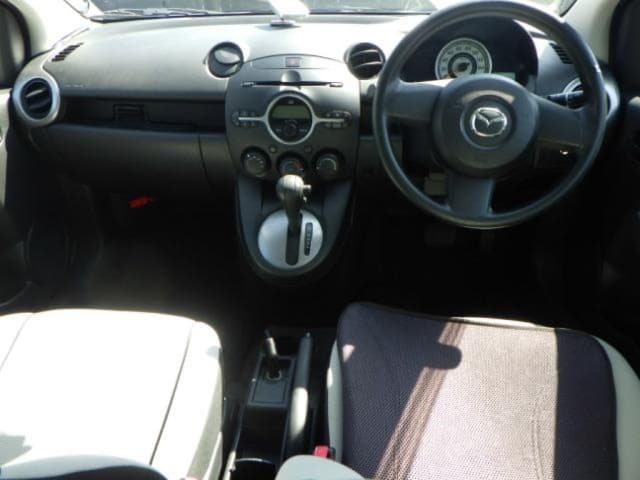 2008 MAZDA Demio