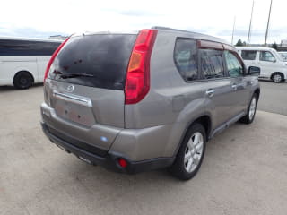 2009 NISSAN X-Trail