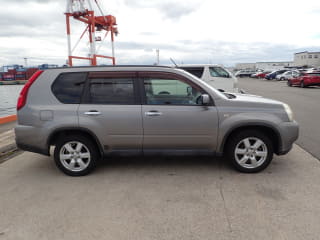 2009 NISSAN X-Trail