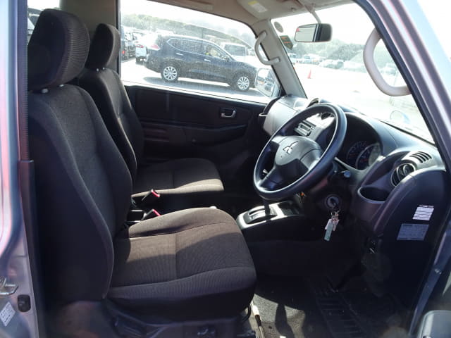 MITSUBISHI Pajero Mini thumbnail 25