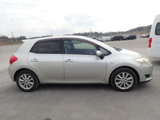2007 TOYOTA Auris