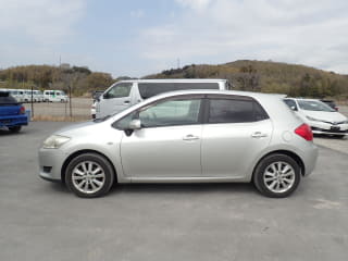 2007 TOYOTA Auris