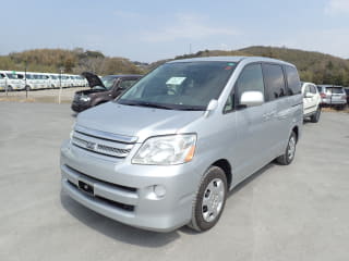 2007 TOYOTA Noah