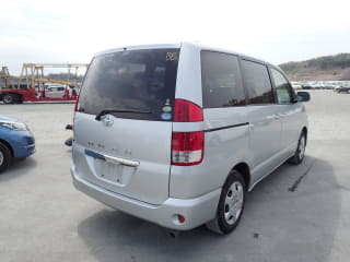 2007 TOYOTA Noah
