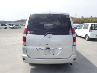 2007 TOYOTA Noah