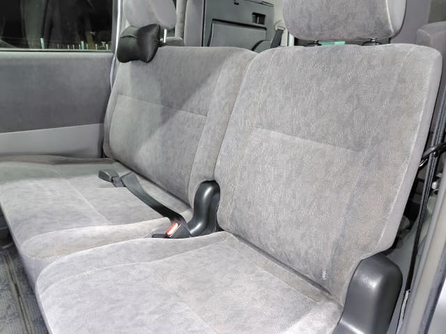 2007 TOYOTA Noah