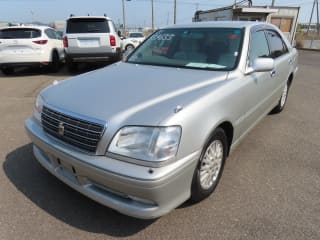 2001 TOYOTA Crown