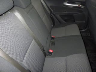 2011 TOYOTA Auris