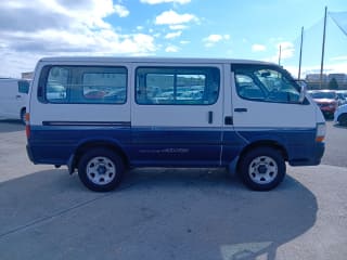 2003 TOYOTA Hiace Van