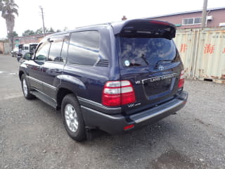 2004 TOYOTA Land Cruiser