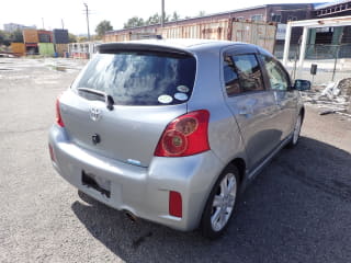 2009 TOYOTA Vitz