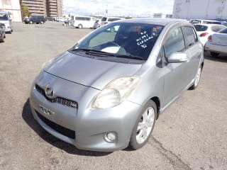 2009 TOYOTA Vitz