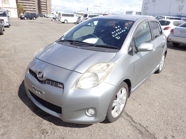 2009 TOYOTA Vitz