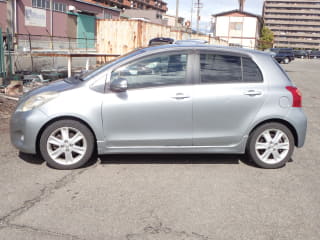 2009 TOYOTA Vitz