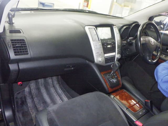2009 TOYOTA Harrier