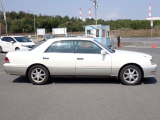 1998 TOYOTA Crown