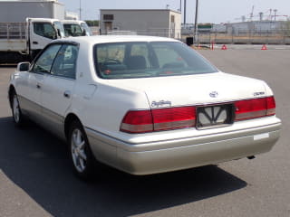 1998 TOYOTA Crown
