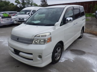 2007 TOYOTA Voxy