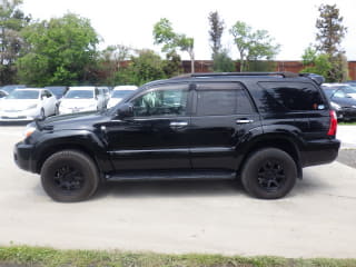 2005 TOYOTA Hilux Surf