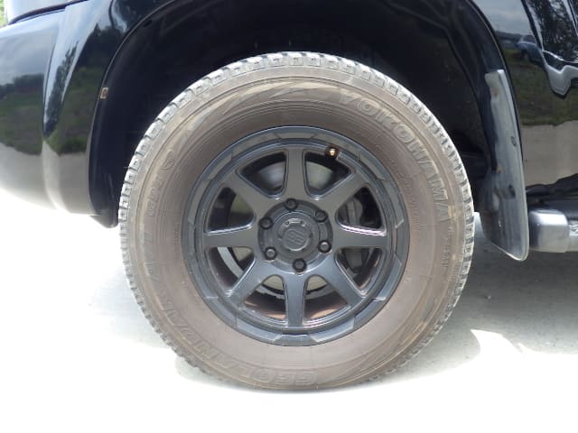 TOYOTA Hilux Surf thumbnail 9