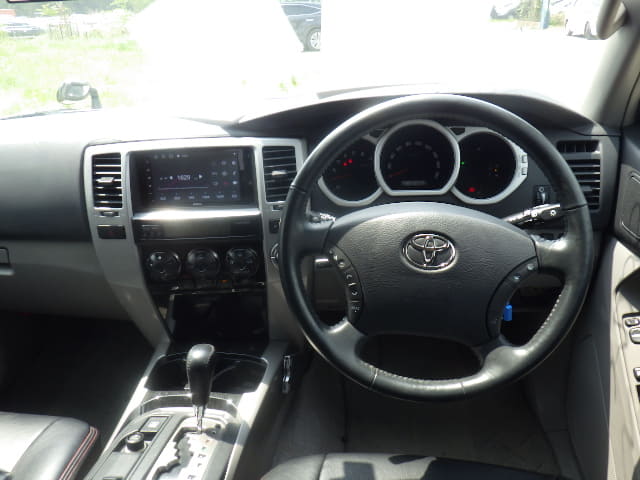 TOYOTA Hilux Surf thumbnail 34