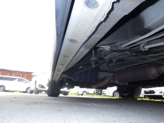 TOYOTA Voxy thumbnail 22