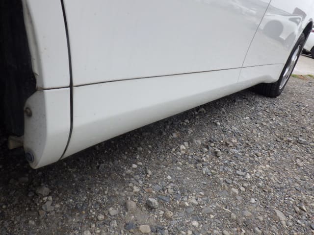 TOYOTA Voxy thumbnail 23
