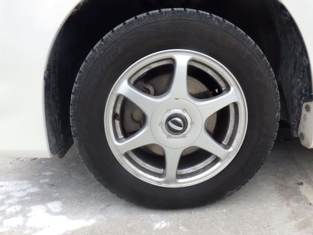 TOYOTA Voxy thumbnail 9