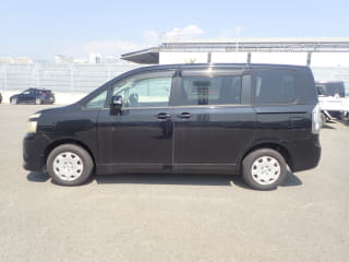 2007 TOYOTA Voxy