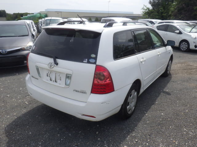 TOYOTA Corolla Fielder thumbnail 5